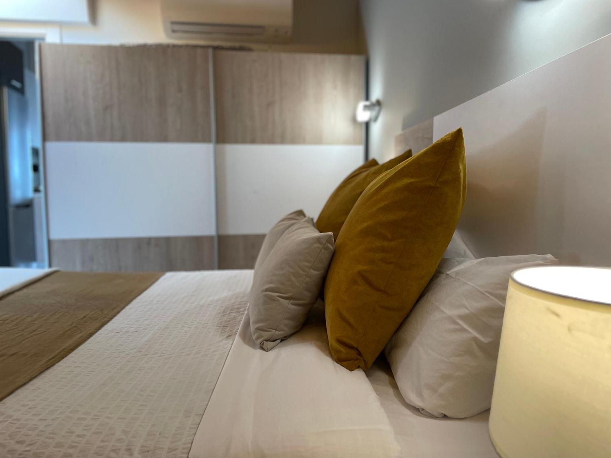 Apartamentos Aranda - Atico Duero Aranda de Duero Buitenkant foto