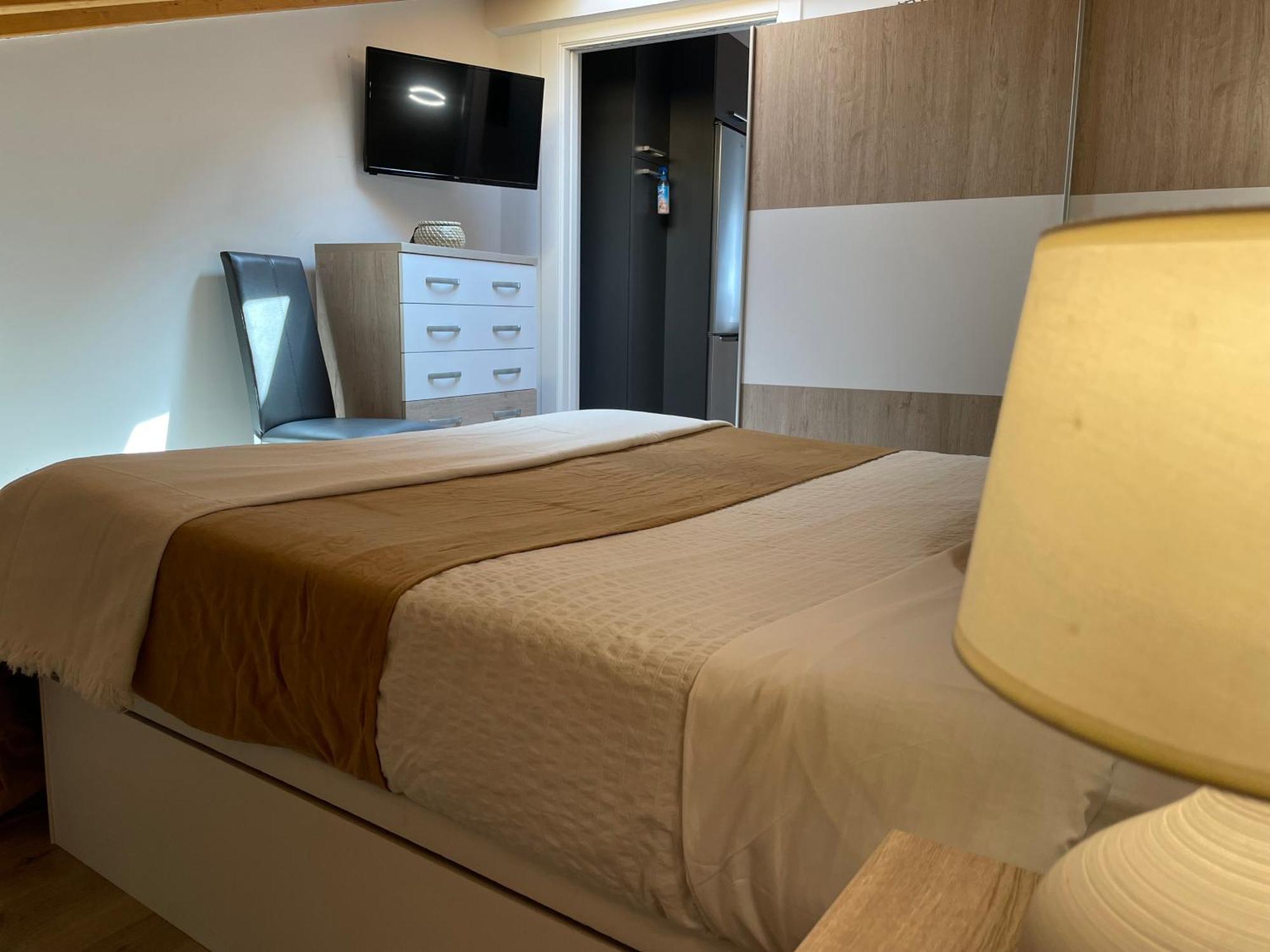 Apartamentos Aranda - Atico Duero Aranda de Duero Buitenkant foto