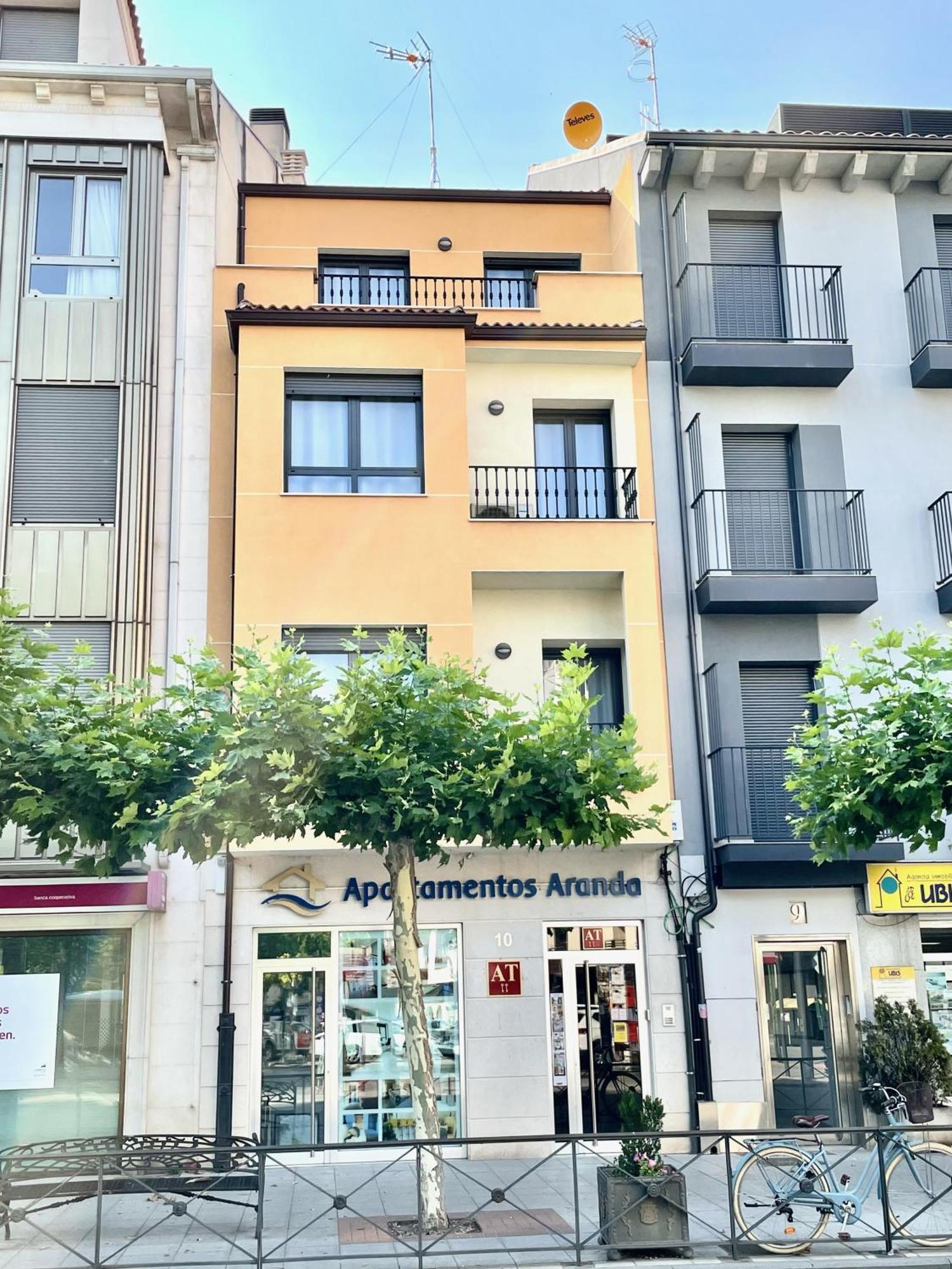 Apartamentos Aranda - Atico Duero Aranda de Duero Buitenkant foto
